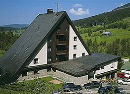 krkono�e hotely